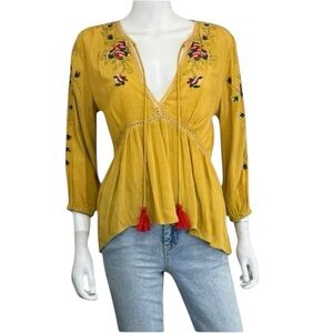 RAGA NWT Yellow Embroidered Top S A0013